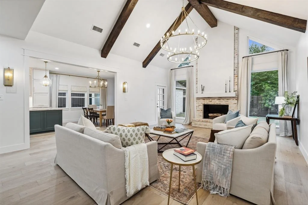 Photo of 407 Sandy Bluff