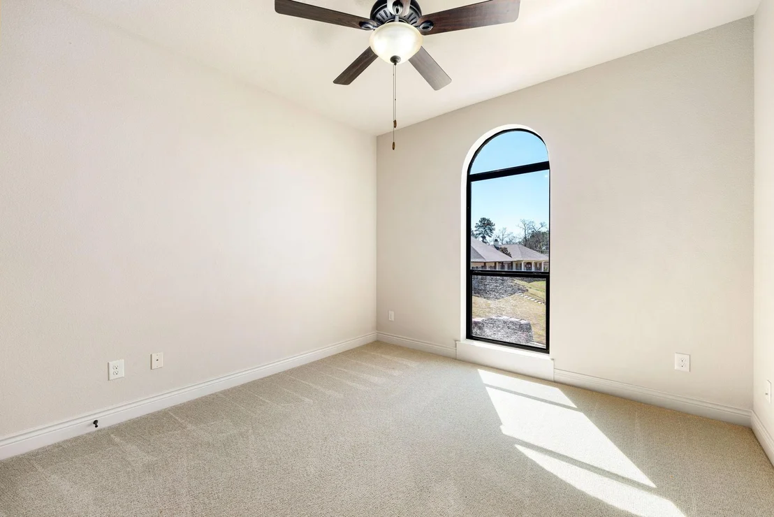 Photo of 32 Evangeline Boulevard