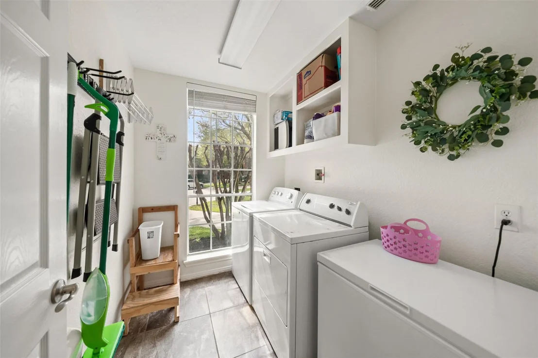 Photo of 6010 Foxland Court