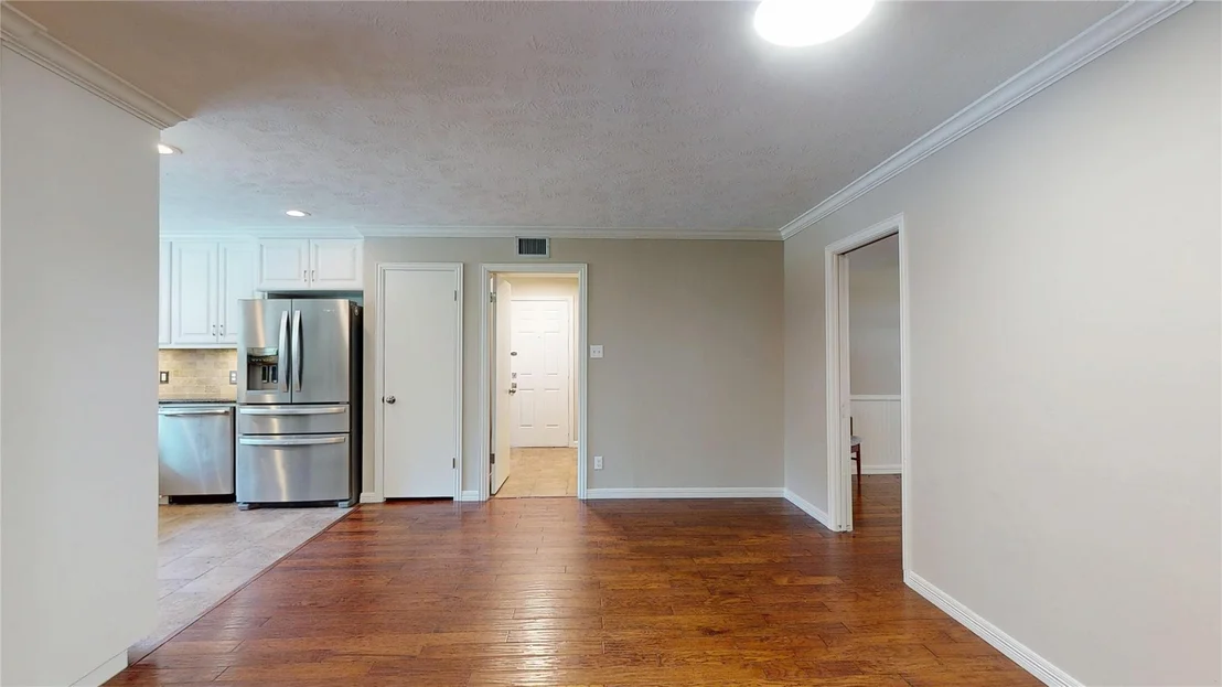 Photo of 2819 Fortuna Drive