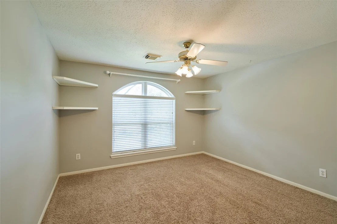 Photo of 2034 Nature Park Lane
