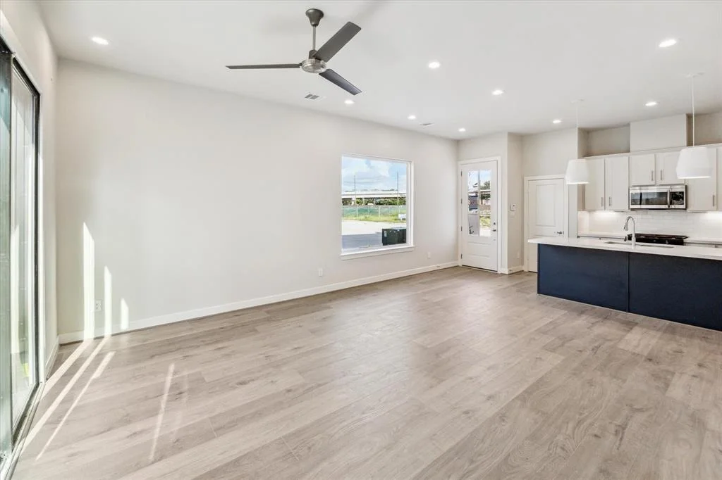 Photo of 3906 Willowbend Point Drive