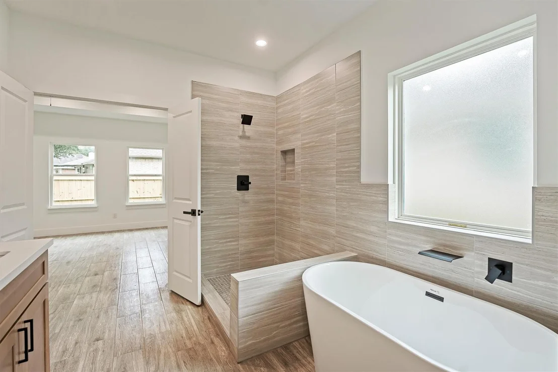 Photo of 10510 Twin Circles Dr