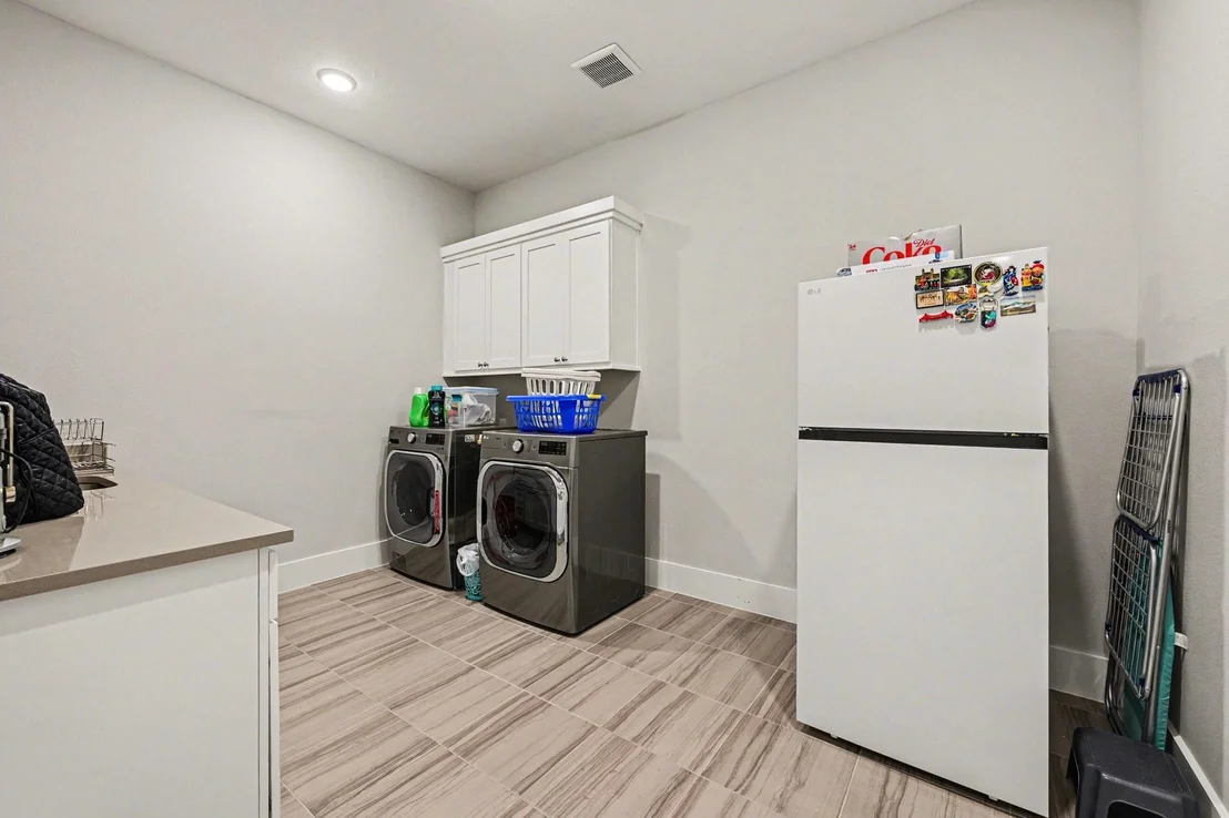 Photo of 2311 Legends Way