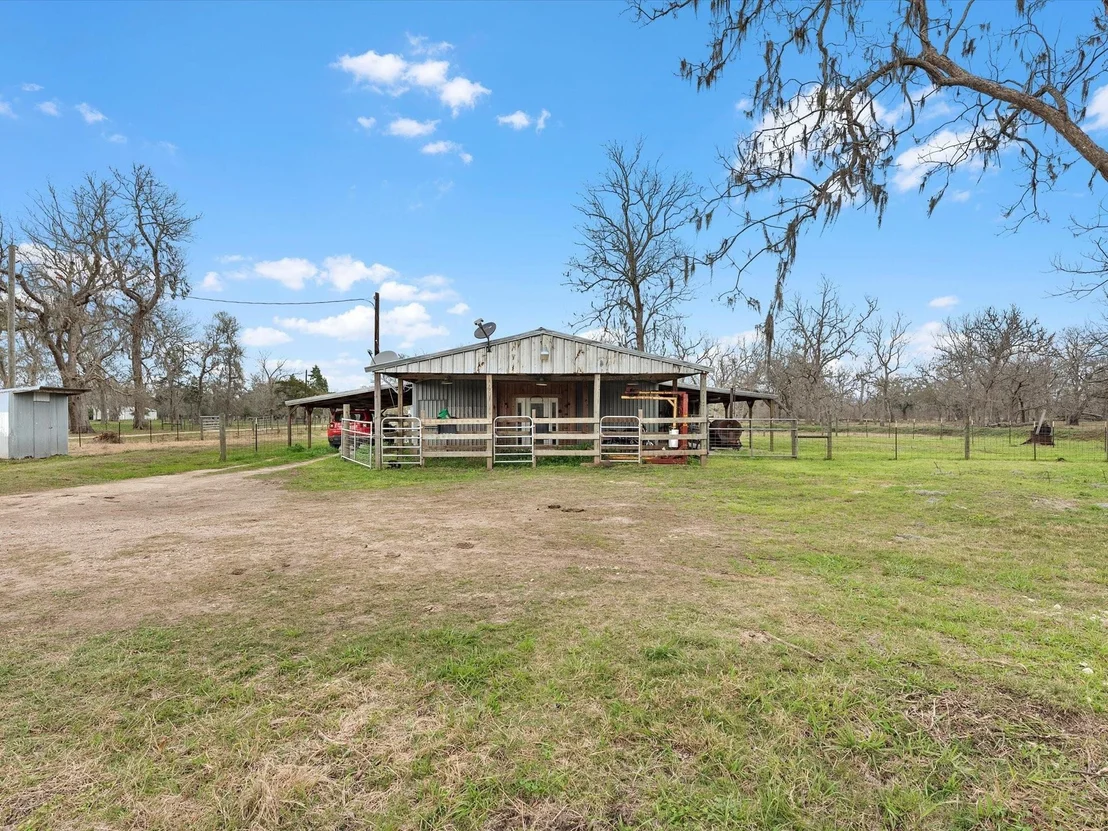 Photo of 5013 U Pond Drive
