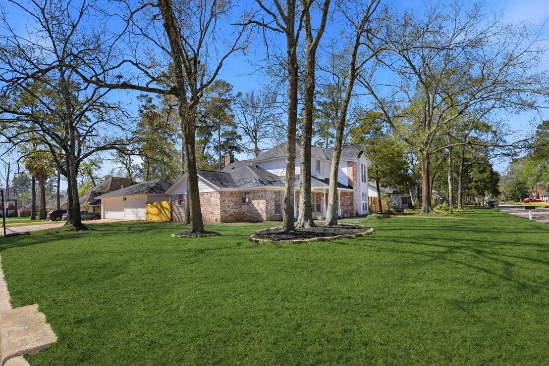 Photo of 426 Pine Manor Drive