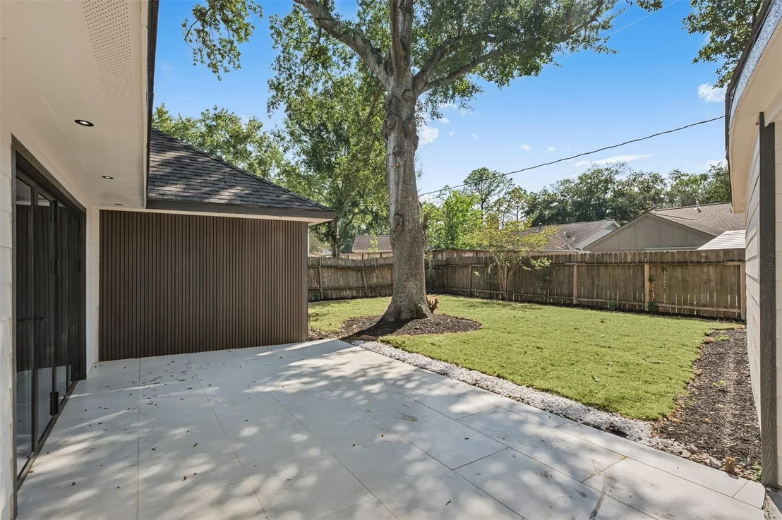 Photo of 2807 Shadowdale Drive