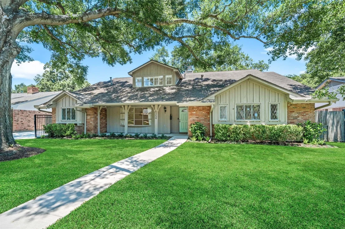Photo of 5354 Dumfries Drive