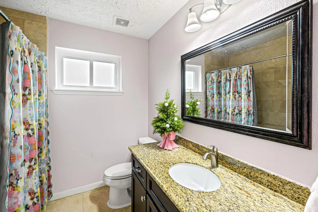Photo of 214 Buckeye Drive