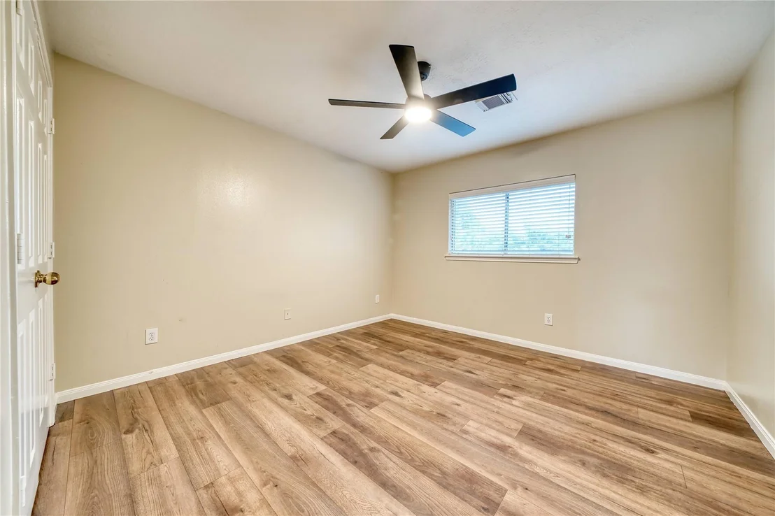 Photo of 8942 Norham Drive