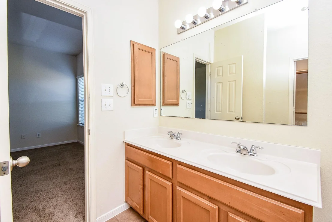 Photo of 2819 Katybriar Lane