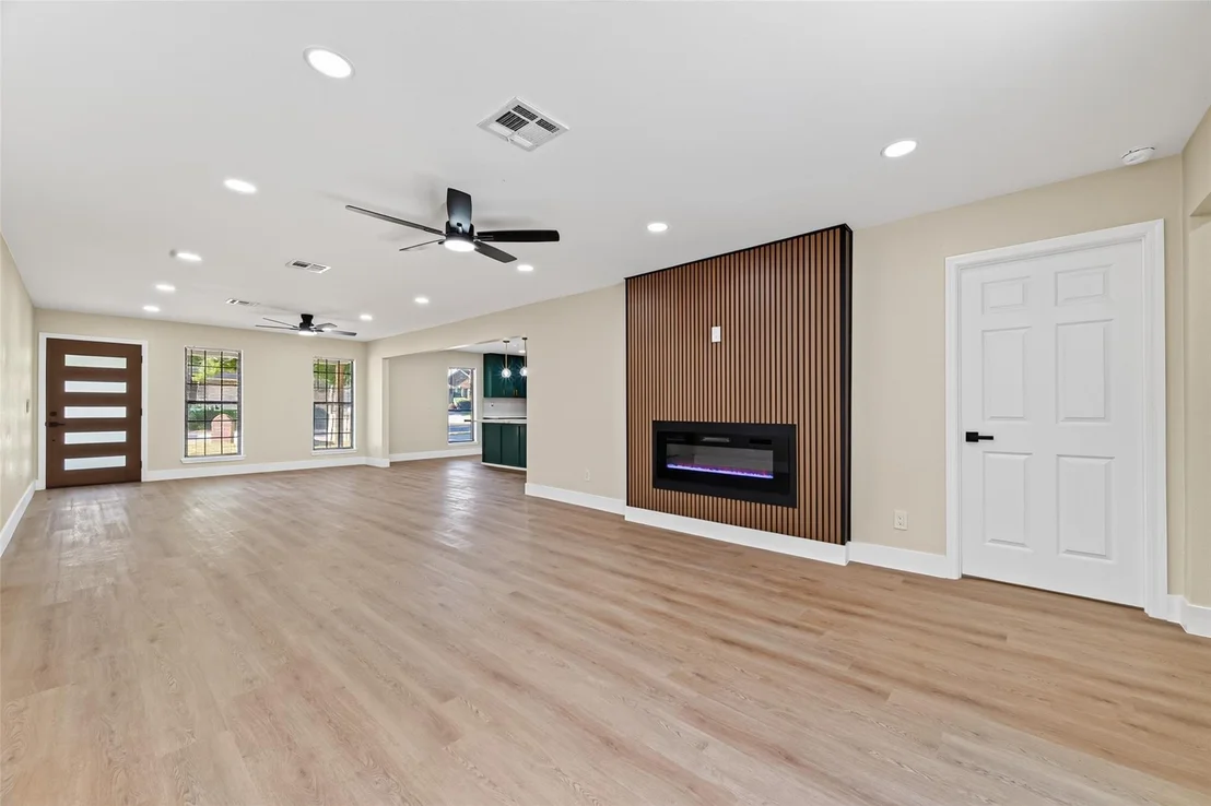 Photo of 12206 Fairhaven Lane