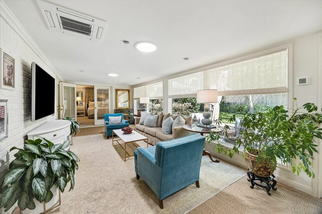 Photo of 907 Wild Valley Road