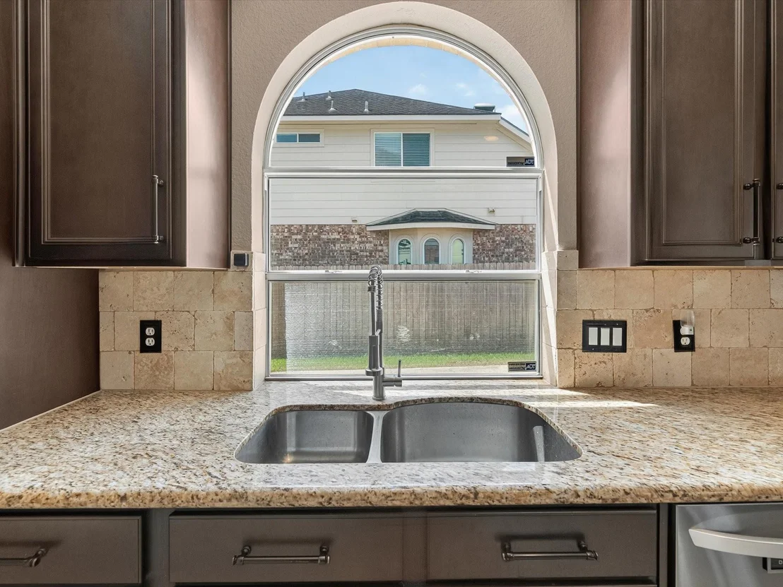 Photo of 1126 Thistlemeade Drive