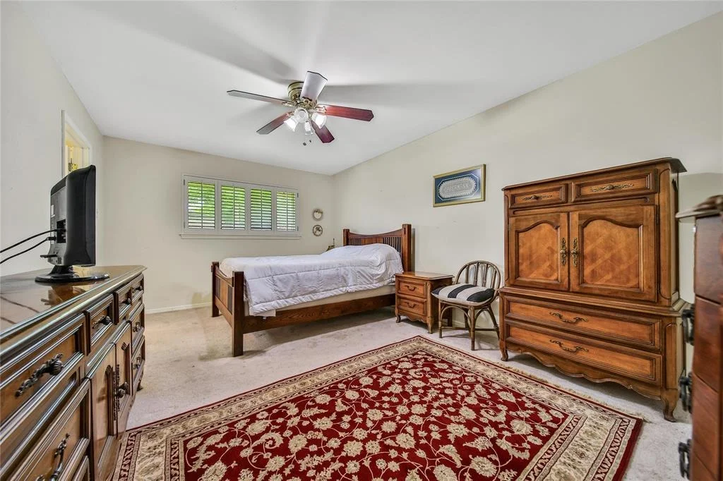 Photo of 1115 Thornton Road
