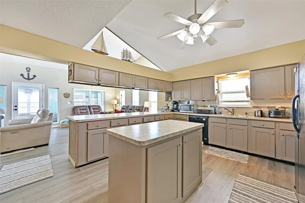 Photo of 206 Galleon Drive