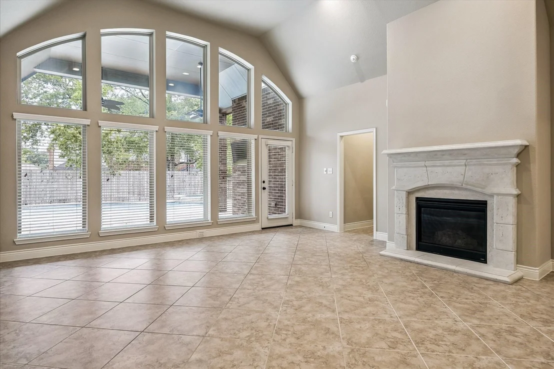 Photo of 18638 Roslyn Springs Drive