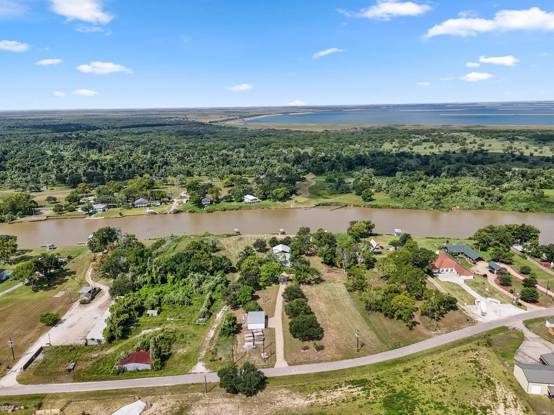 Photo of 448 County Road 243