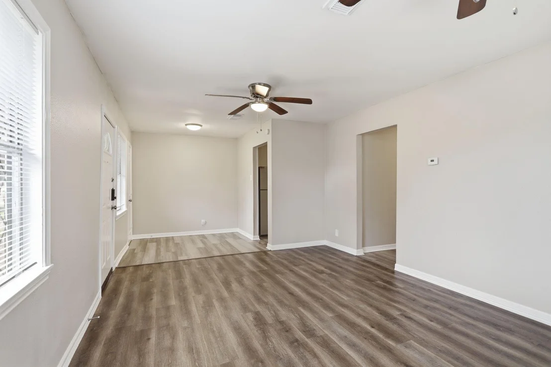 Photo of 9242 Forest View Street