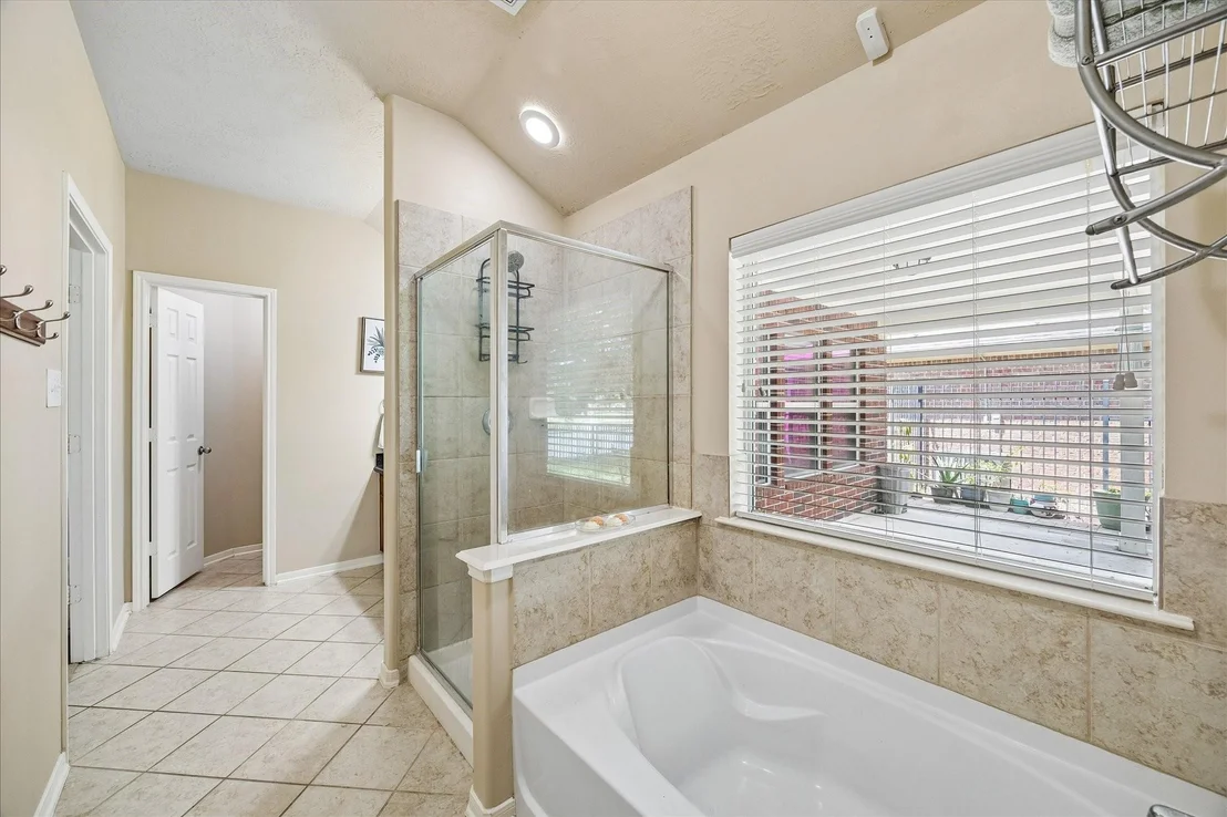 Photo of 4527 Kenya Manor