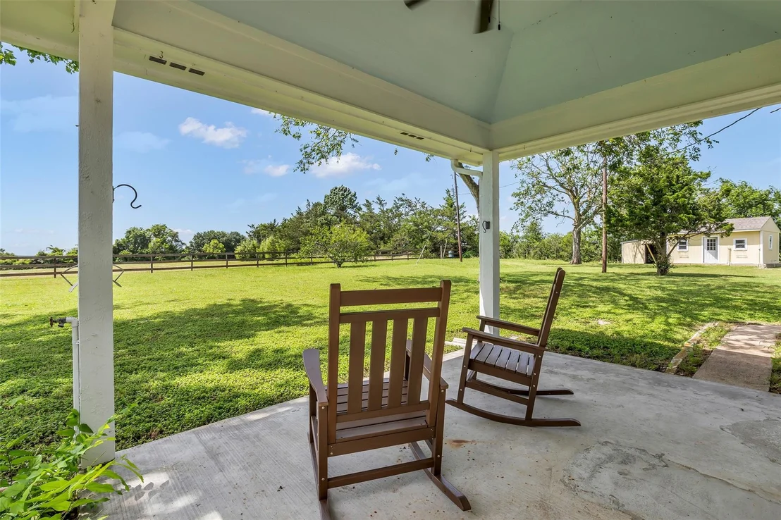 Photo of 1075 Harrisburg Road