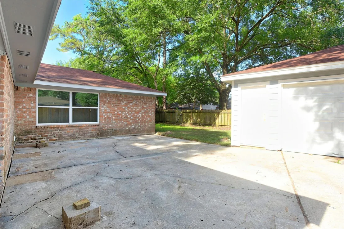Photo of 23118 Whispering Willow Drive
