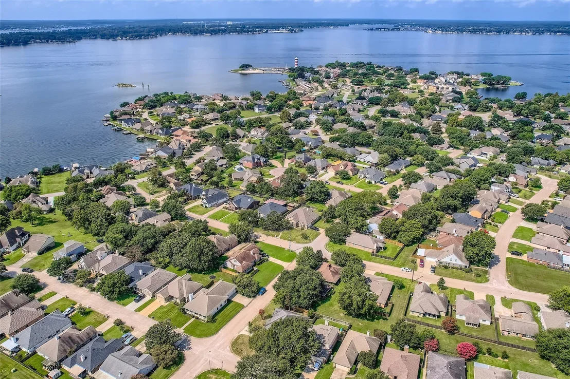 Photo of 7098 Gentle Breeze Drive