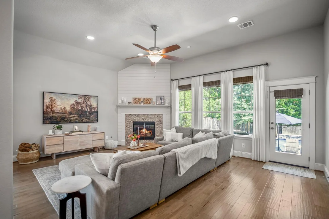Photo of 119 Silverwolf Cove Place