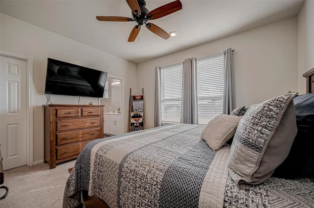 Photo of 23807 Thistle Spud Lane