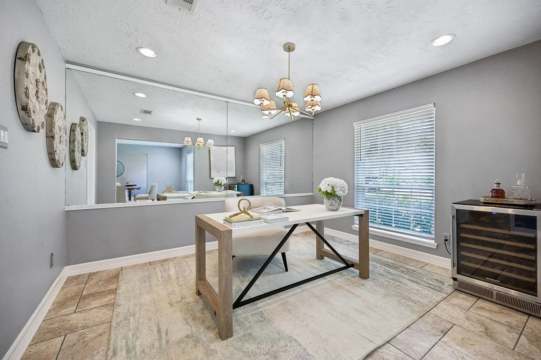 Photo of 10907 Overbrook Lane