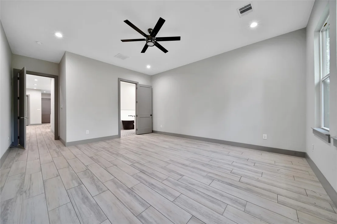 Photo of 25218 Melanie Pointe