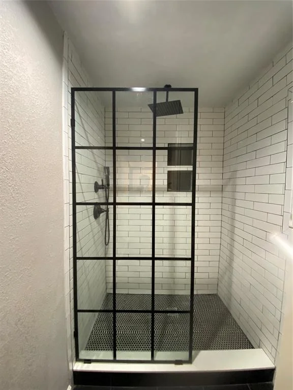 Photo of 5108 Longshadow Drive