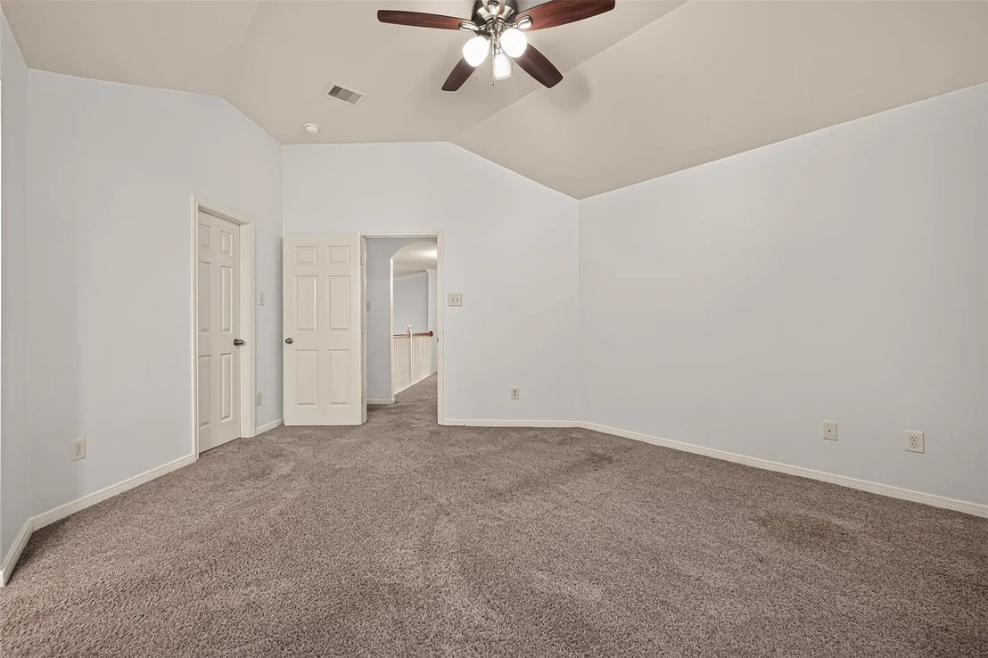 Photo of 331 Silver Creek Circle