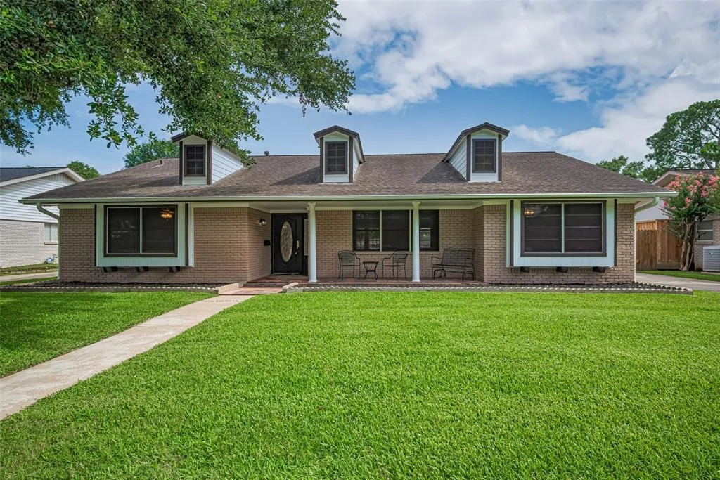 Photo of 5519 Valkeith Drive
