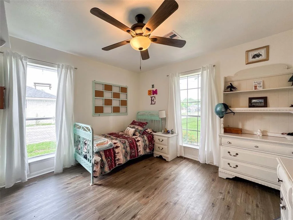 Photo of 6417 Scott Road