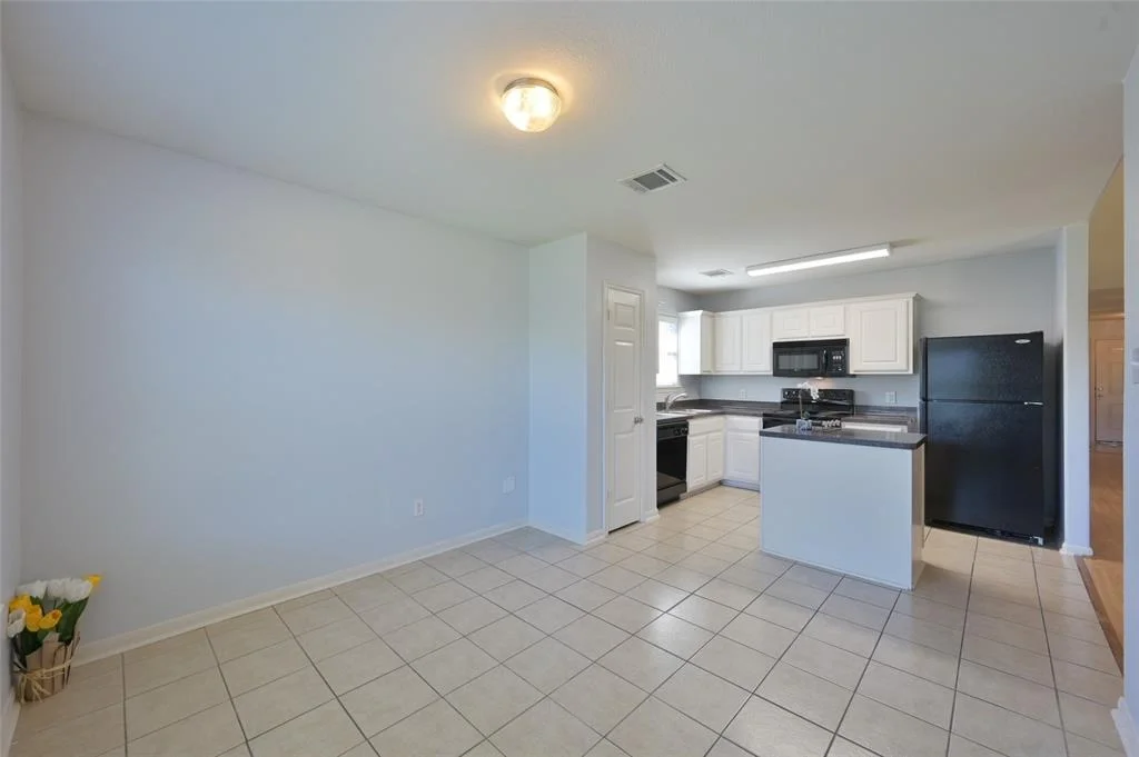 Photo of 28914 Trinity River Drive
