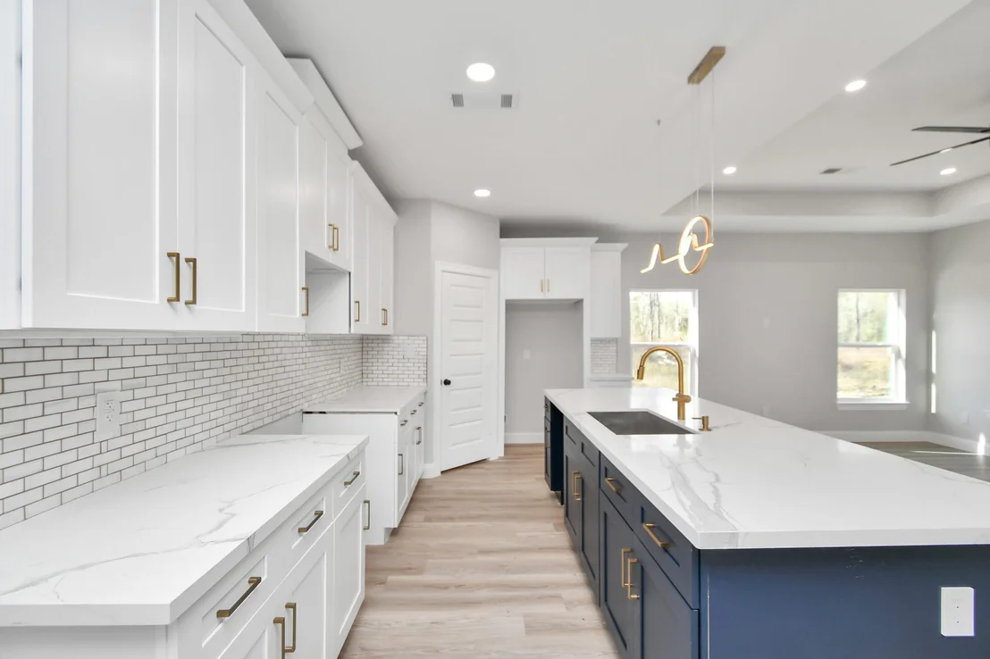 Photo of 805 Road 5203