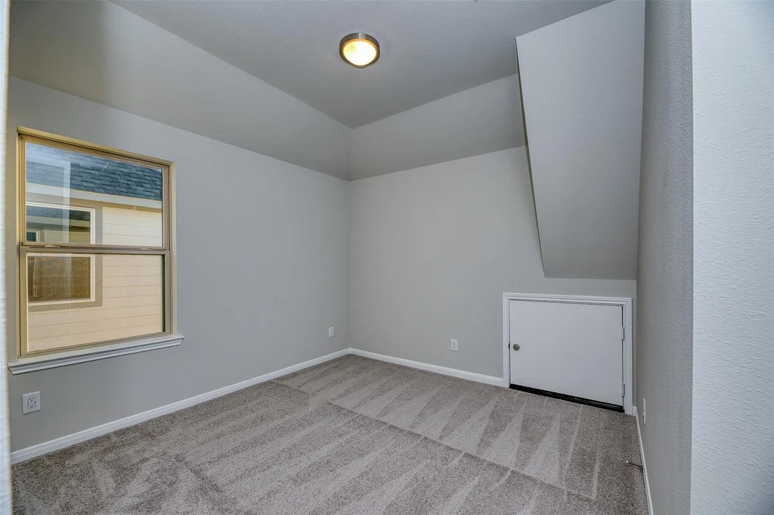 Photo of 21122 Sunlight Grove Drive