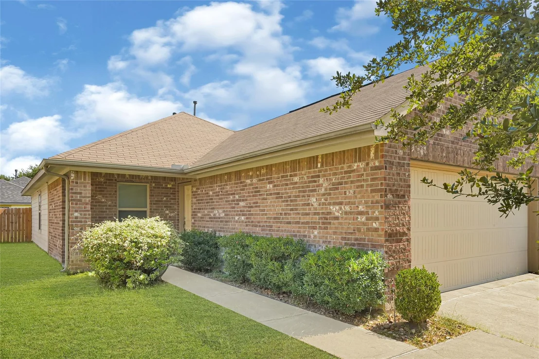 Photo of 2806 Morgensen Drive