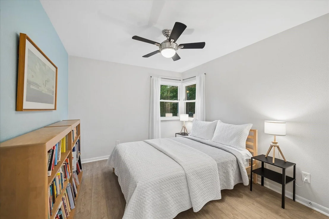 Photo of 11 Twisted Birch Place Court