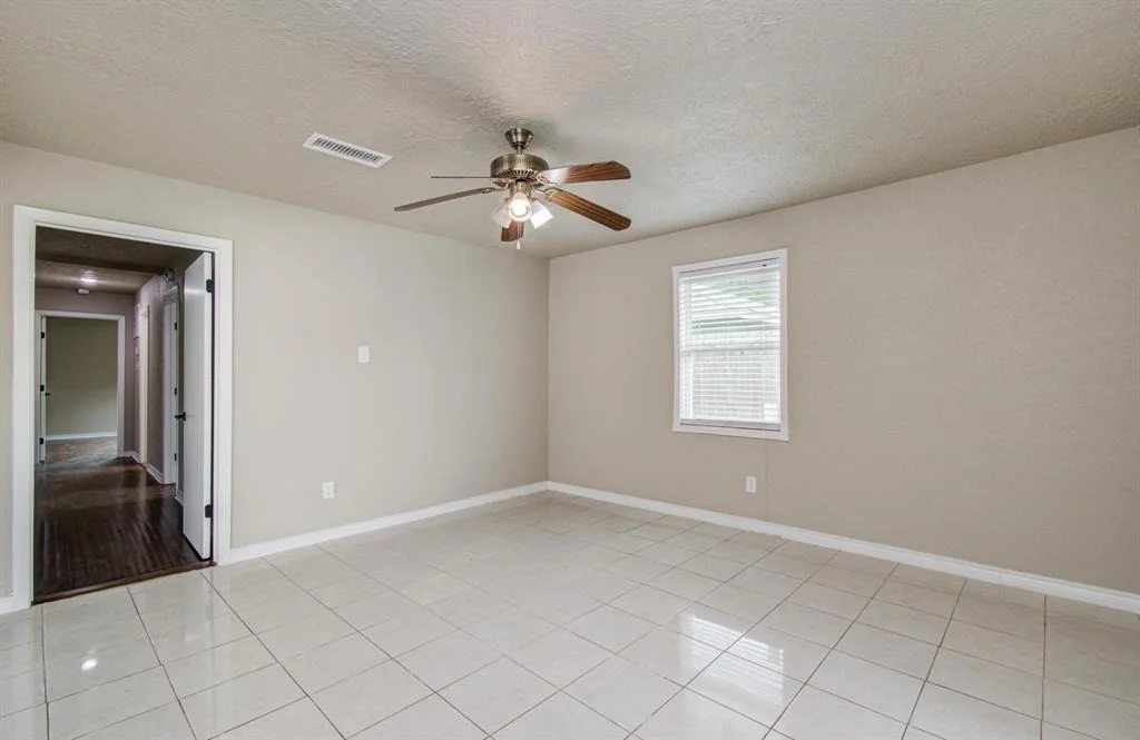 Photo of 2020 Vince Street