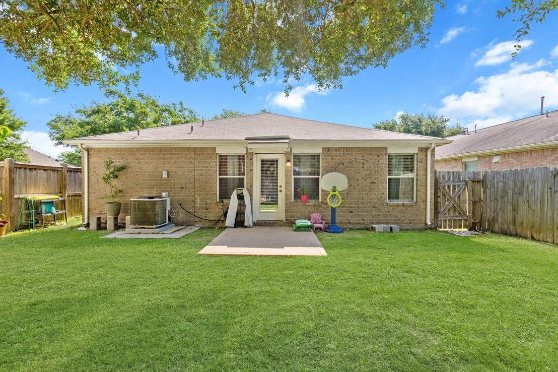Photo of 4823 Sable Field Lane