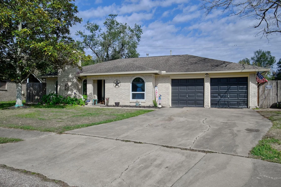 Photo of 729 Newman Street
