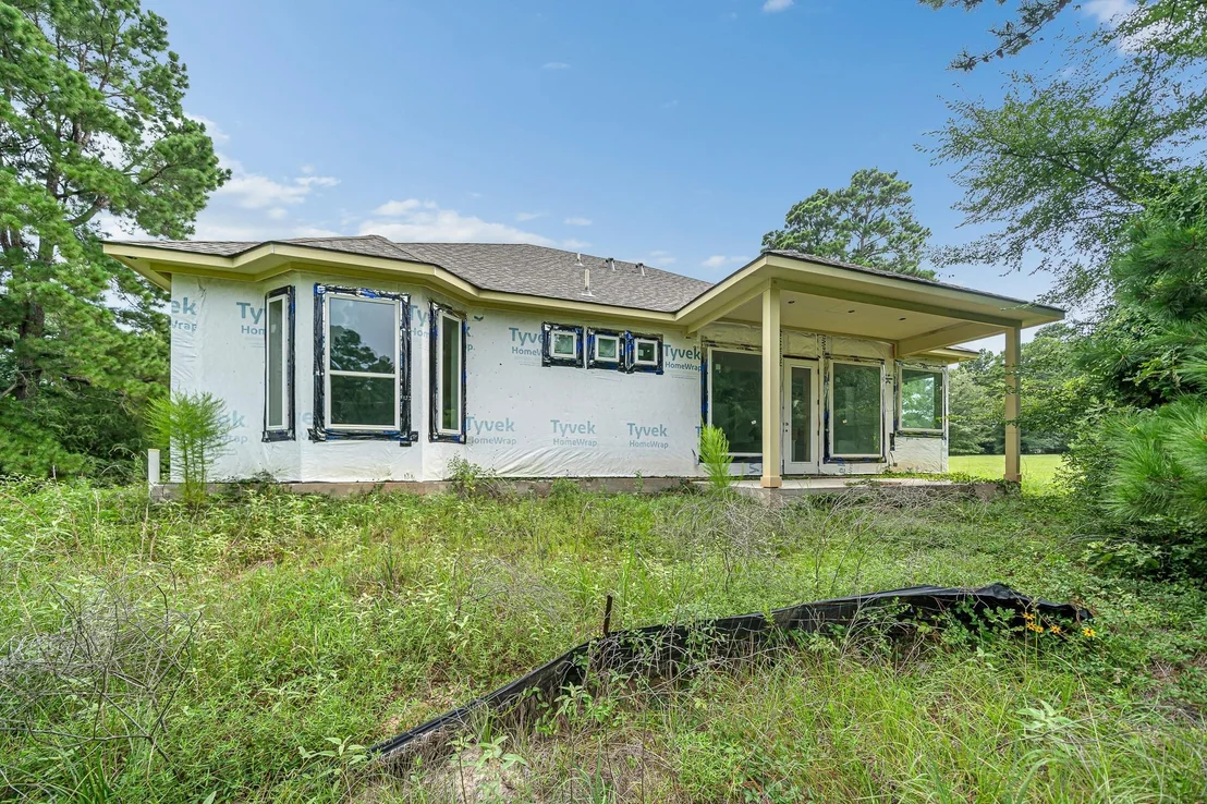 Photo of 40 Fairway Drive