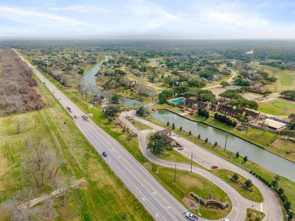 Photo of 5651 Westerdale Drive