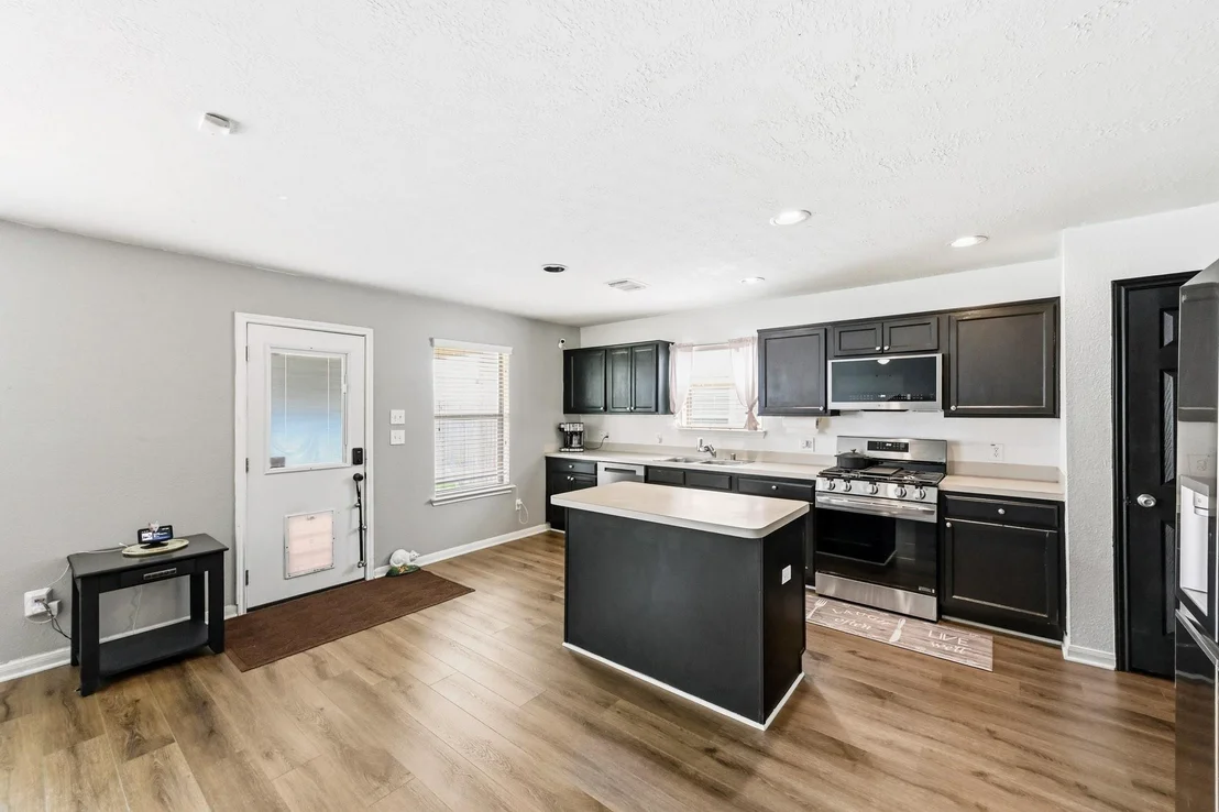 Photo of 3834 Jewel Point Drive