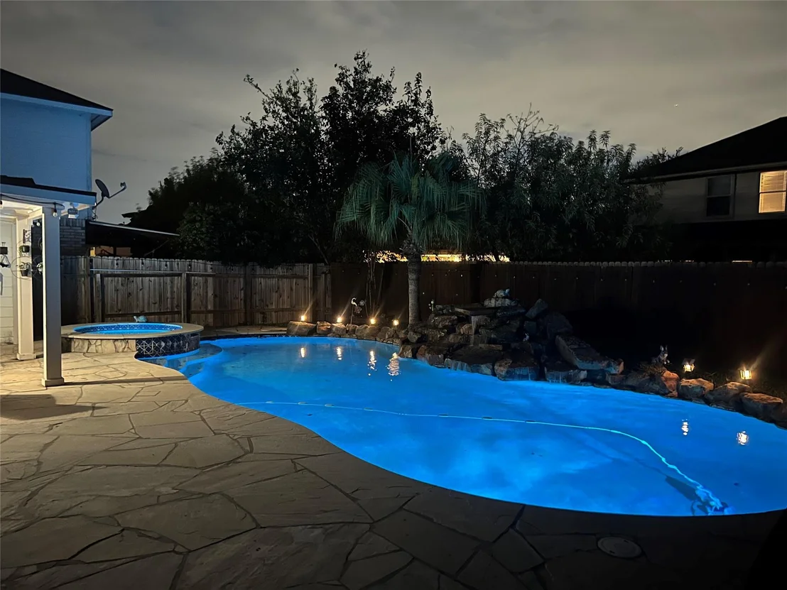 Photo of 1315 Chalk Rock Drive