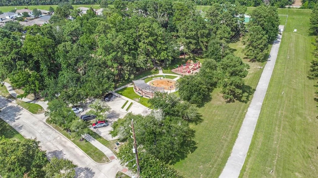 Photo of 902 Parsonfield Court