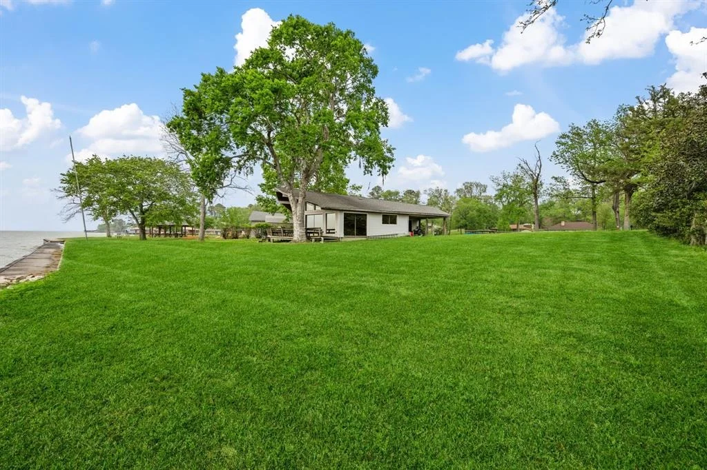Photo of 561 Mallard Point