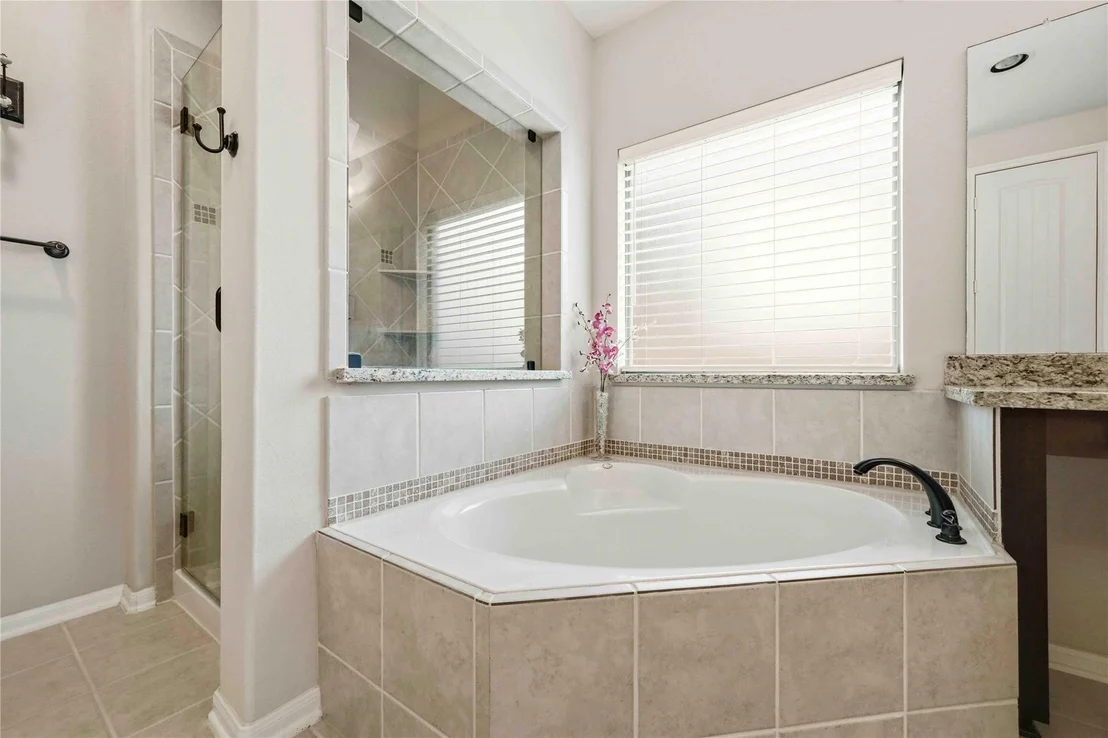 Photo of 14534 Mountain Cliff Lane